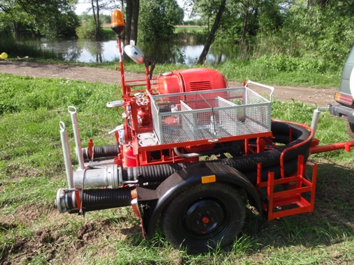P5201310m.jpg