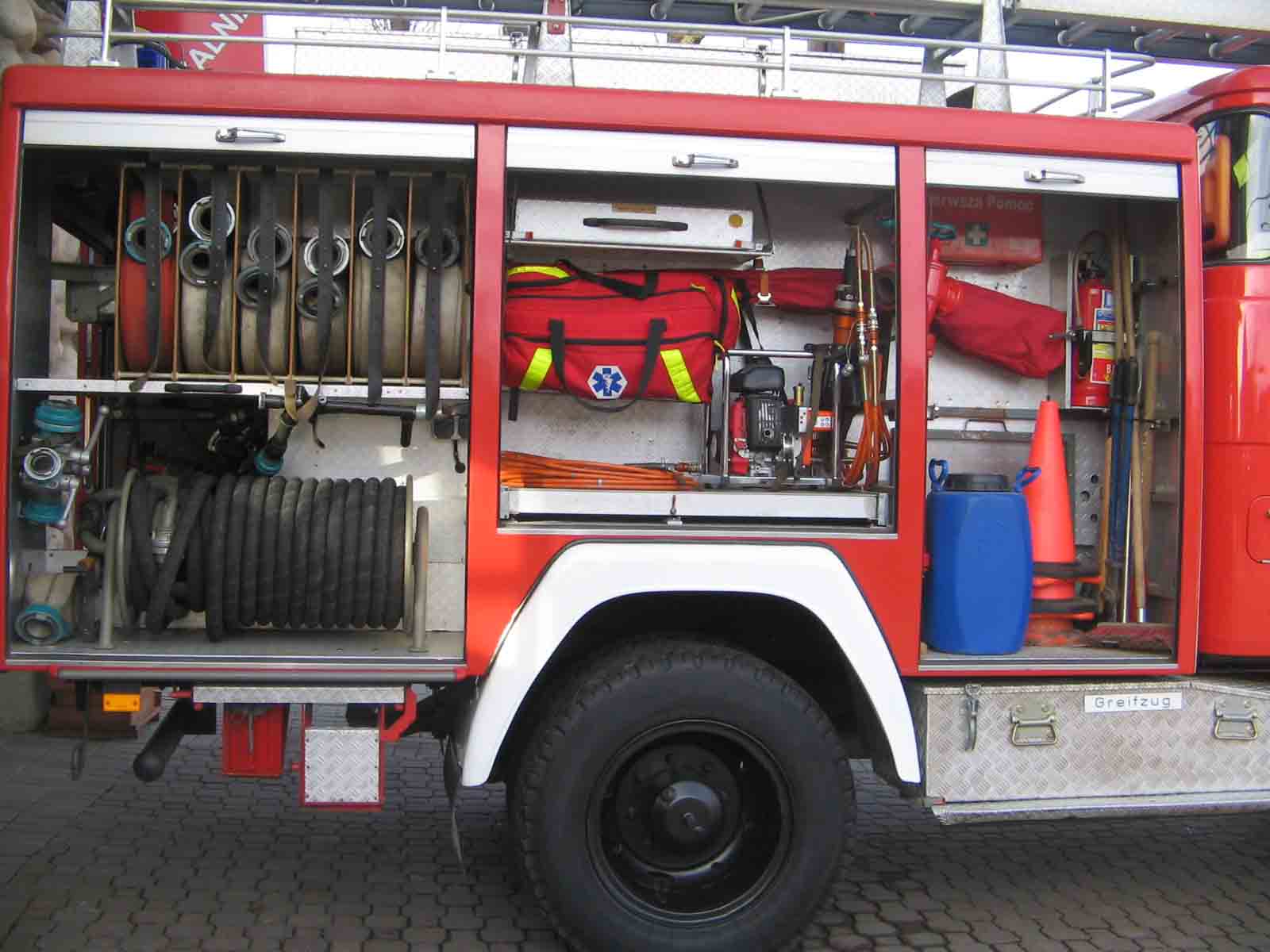 mag8.jpg